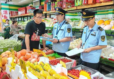 北京順義開展夏季農產品市場專項檢查 保障食品銷售安全